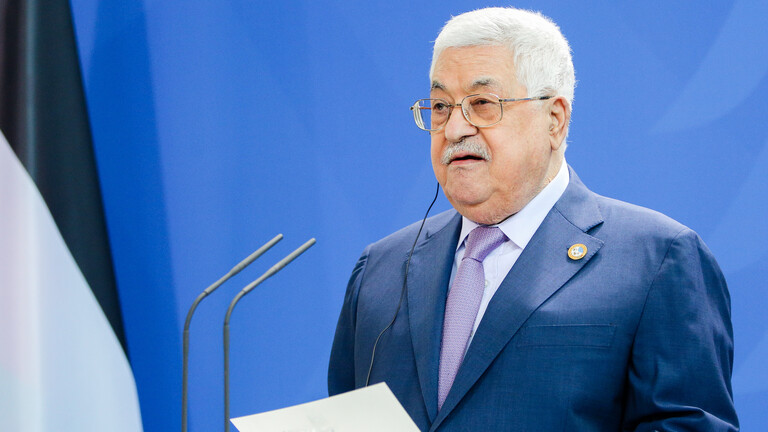 عباس يبلغ وفدا أمريكيا عدم قبول بقاء الاحتلال وان القدس الشرقية عاصمة دولة فلسطين