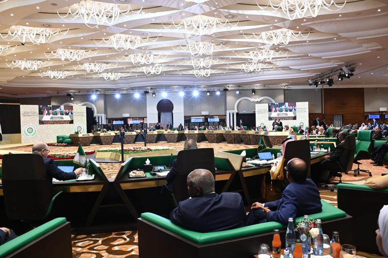 تصريحات القادة العرب خلال جلسة القمة العربية المفتوحة في الجزائر