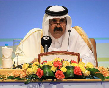 أمير قطر يقترح إرسال قوات عربية إلى سورية لإنهاء القتل والجيش الحر يتوجه لاعلان مجلس عسكري اعلى