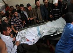 بالتزامن مع الذكرى الثالثة لعملية الرصاص المصبوب: غارة اسرائيلية على قطاع غزة تقتل فلسطينيا ومزيد من التهديدات