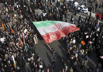 مقتل 50 شخصاً في احتجاجات إيران والجيش يستعد لدعم الحكومة