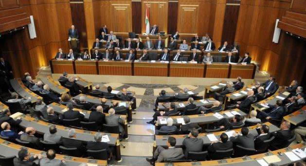 رئيس البرلمان اللبناني يدعو إلى جلسة انتخاب رئيس جديد للجمهورية وسط توقعات بالتأجيل