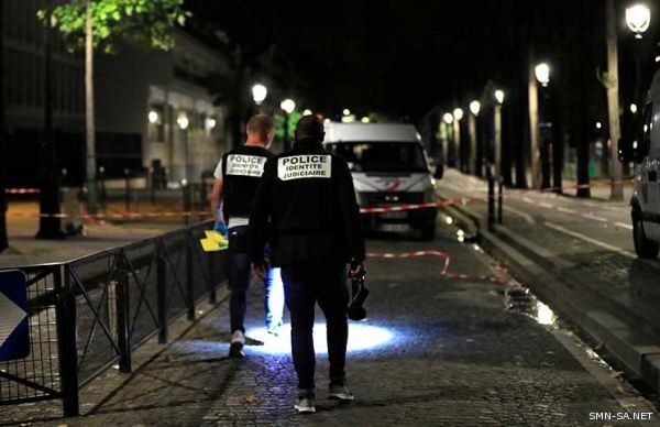 إصابة سبعة أشخاص في هجوم بسكين في باريس