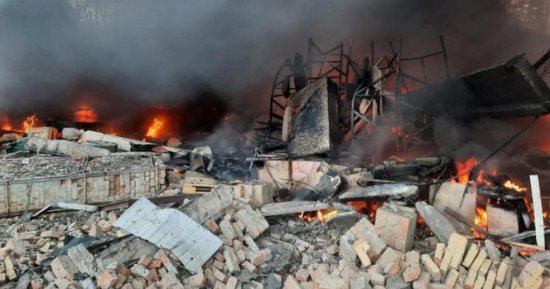 مقتل عشرات المدنيين في قصف روسي أصاب مدرسة في لوهانسك